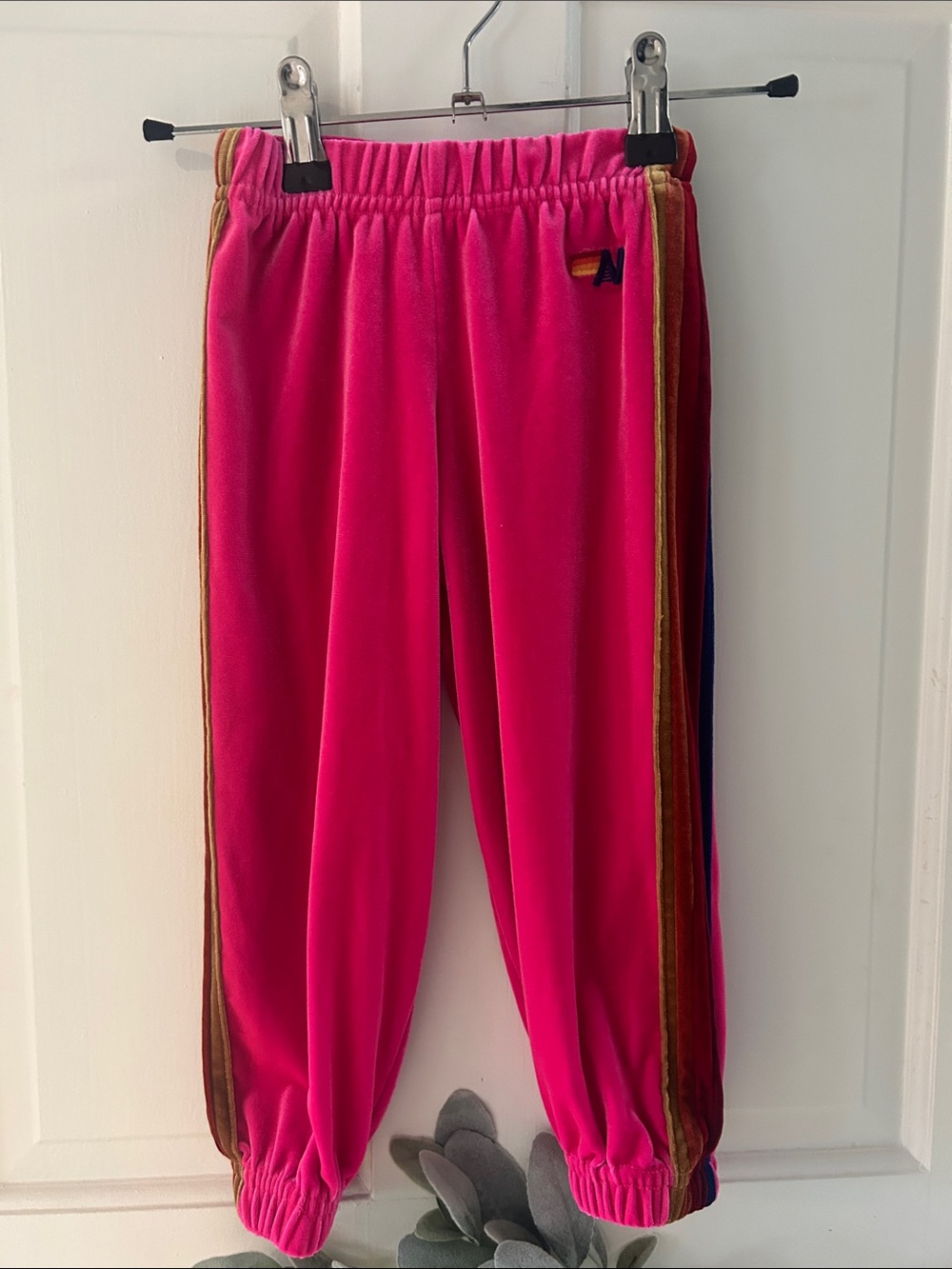 ADORABLE Girls 2 Aviator Nation Velvet Velour Joggers Pink CUTE